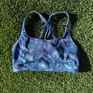 TYR Women's Blue Palm Leaf Print Sports Bra Criss Cross Back‎ Size Medium